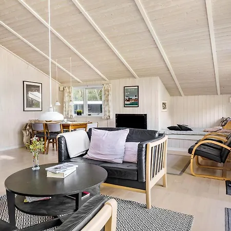 Сasa de vacaciones Cozy In With Wifi Skals